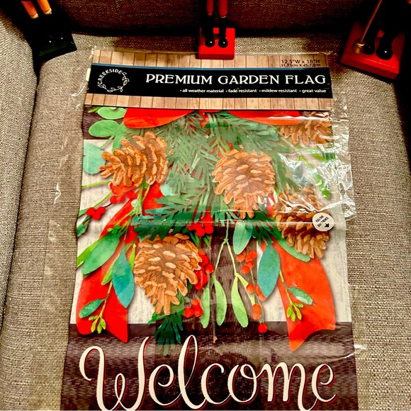 Premium Garden Flag. NWT - Picture 3 of 7